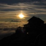 Hochgernhaus im Sonnenuntergang